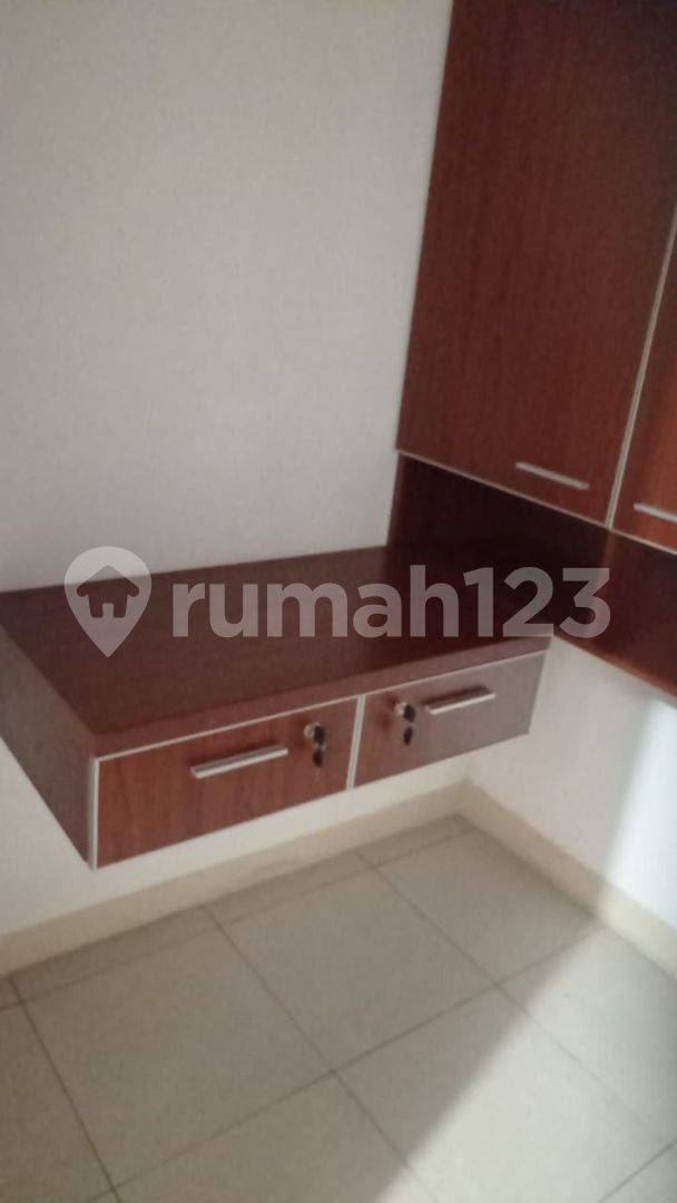 Green Bay Pluit, Индонезия