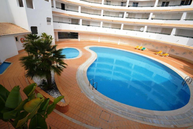 Nautilus Apartment, Armação de Pêra, Portugal