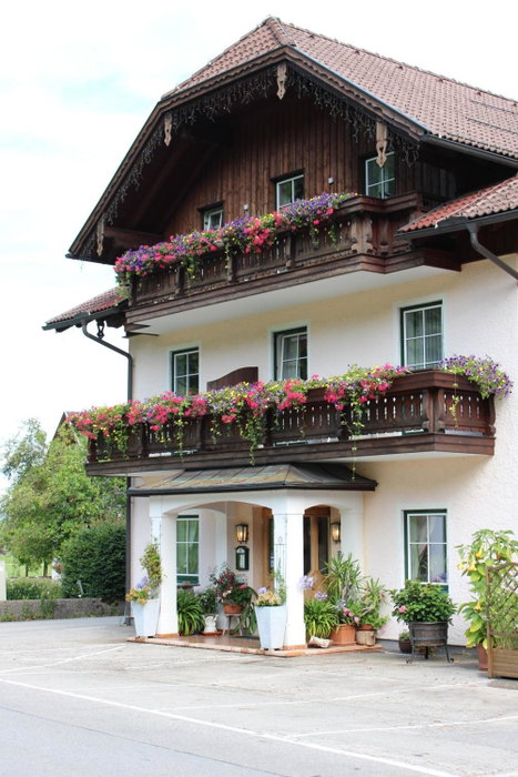 Hotel garni Weberhäusl, Strobl, Austria