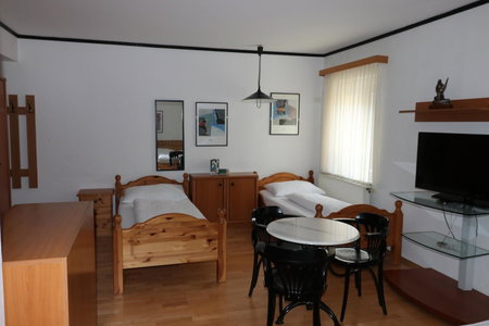 Schlafgut, Sankt Pölten, Austria