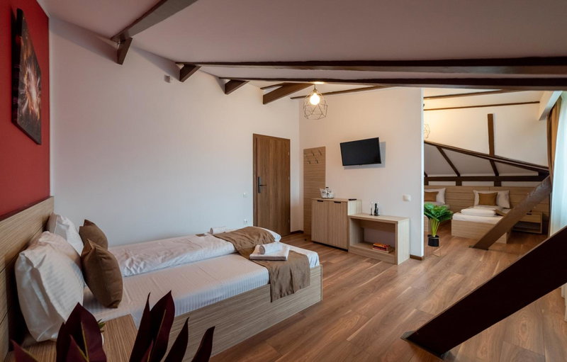 Escala Rooms, Ghimbav, Romania