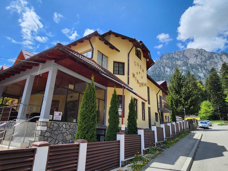 Casa Minerva, Buşteni, Romania