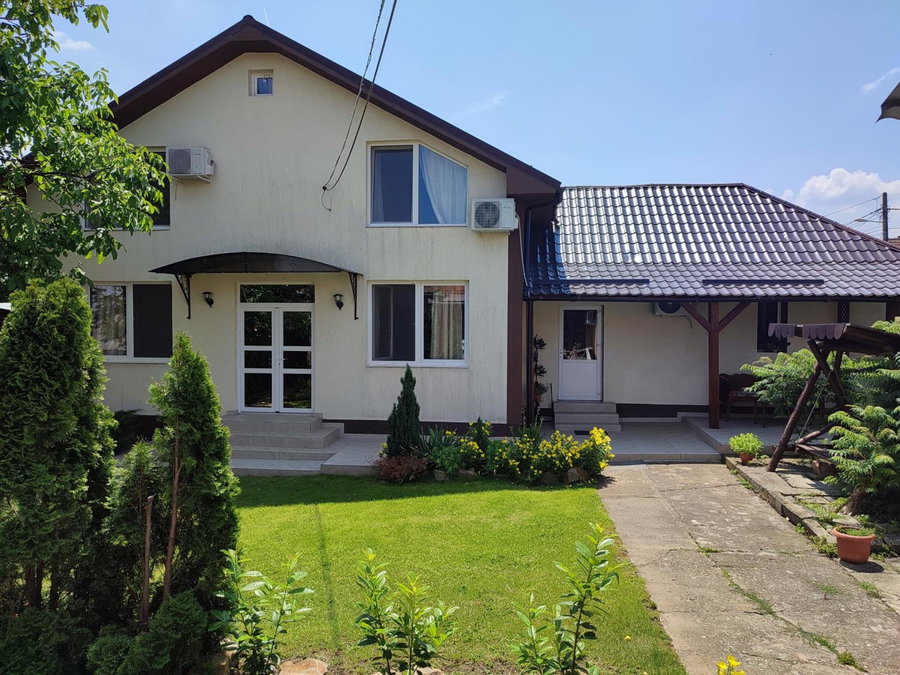 Casa Laur, Baile Felix, Romania