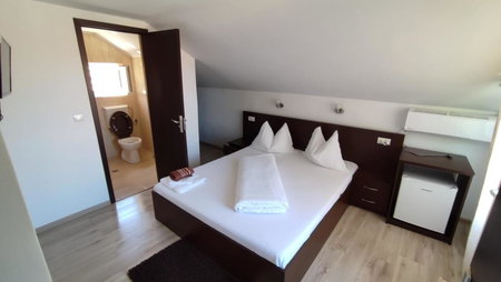 Casa Laur, Baile Felix, Romania