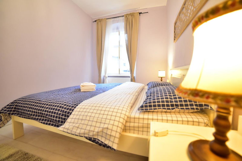 FLH - Anna's Guest House, Sibiu, Romania