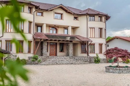 Transilvania Mansion, Braşov, Romania