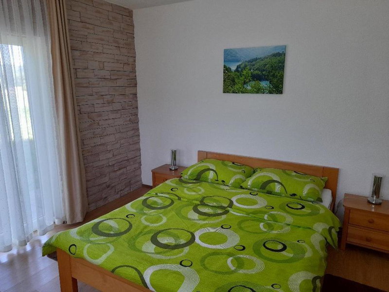 Natasa Apartments, Jezerce, Croatia
