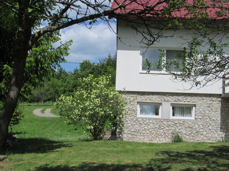 Natasa Apartments, Jezerce, Croatia