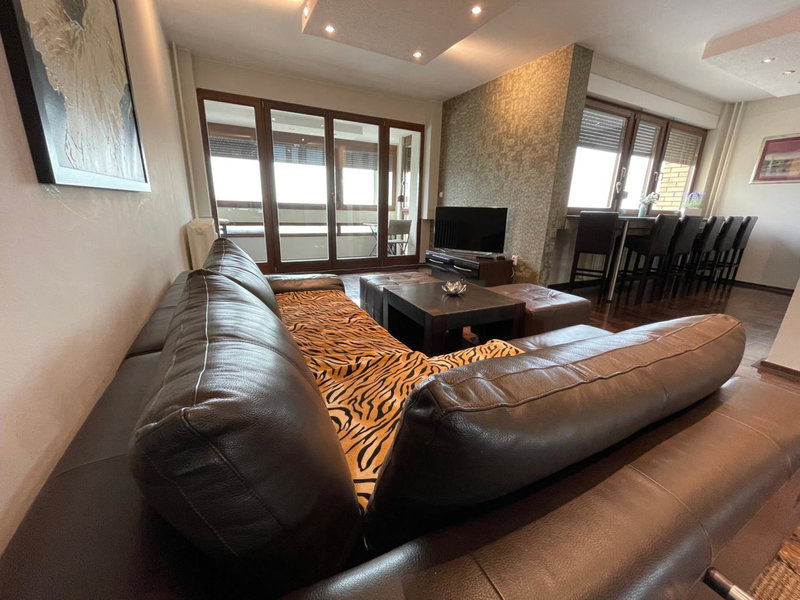 Riverside Luxury Apartment, Osijek, Croatia