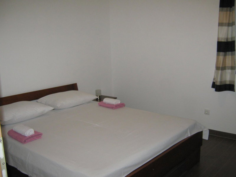 Villa Luce Apartment House, Karlobag, Croatia