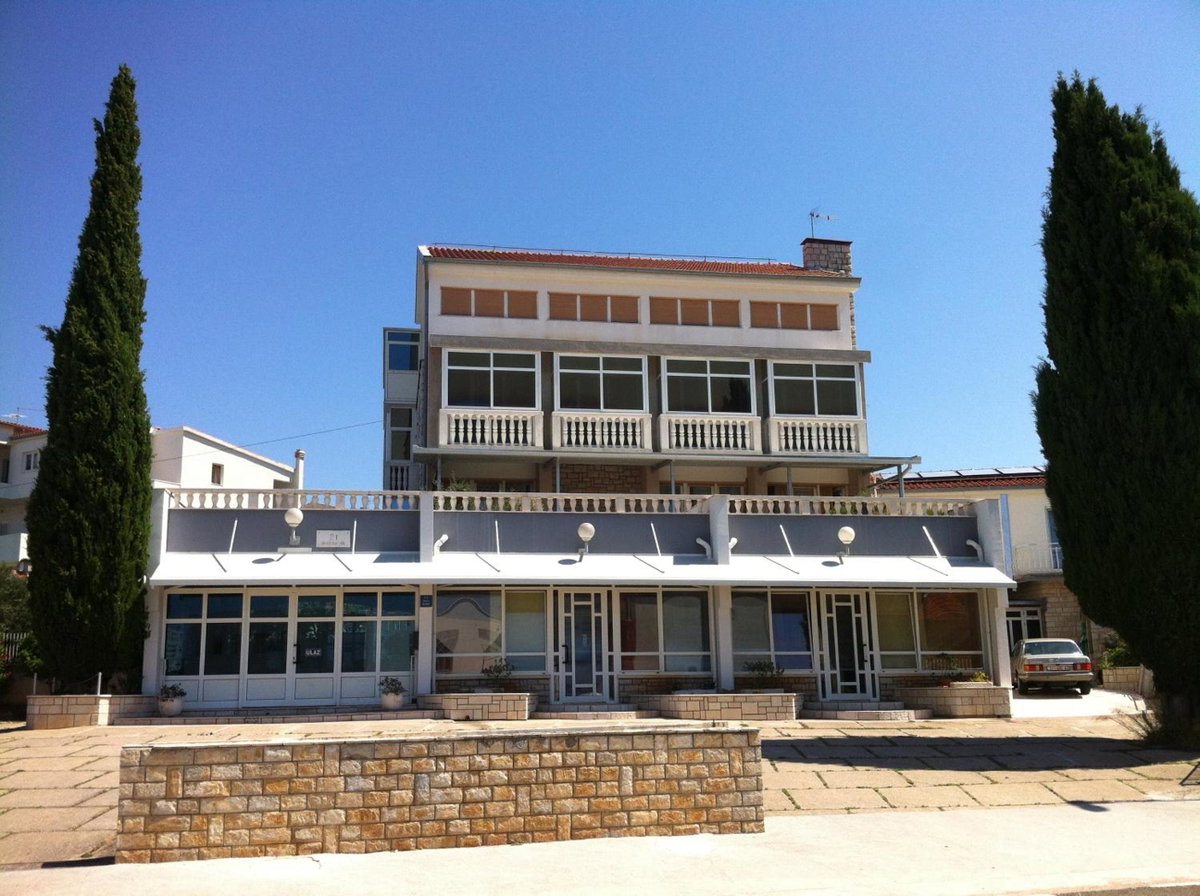 Vila Primo, Croatia