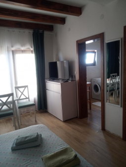 Studio apartman Luka, Starigrad-Paklenica, Croatia