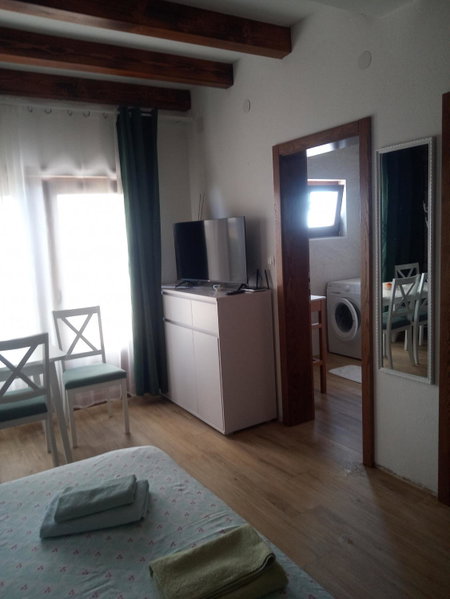 Studio apartman Luka, Starigrad-Paklenica, Croatia