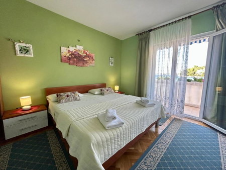 Apartments Korta, Račišće, Croatia