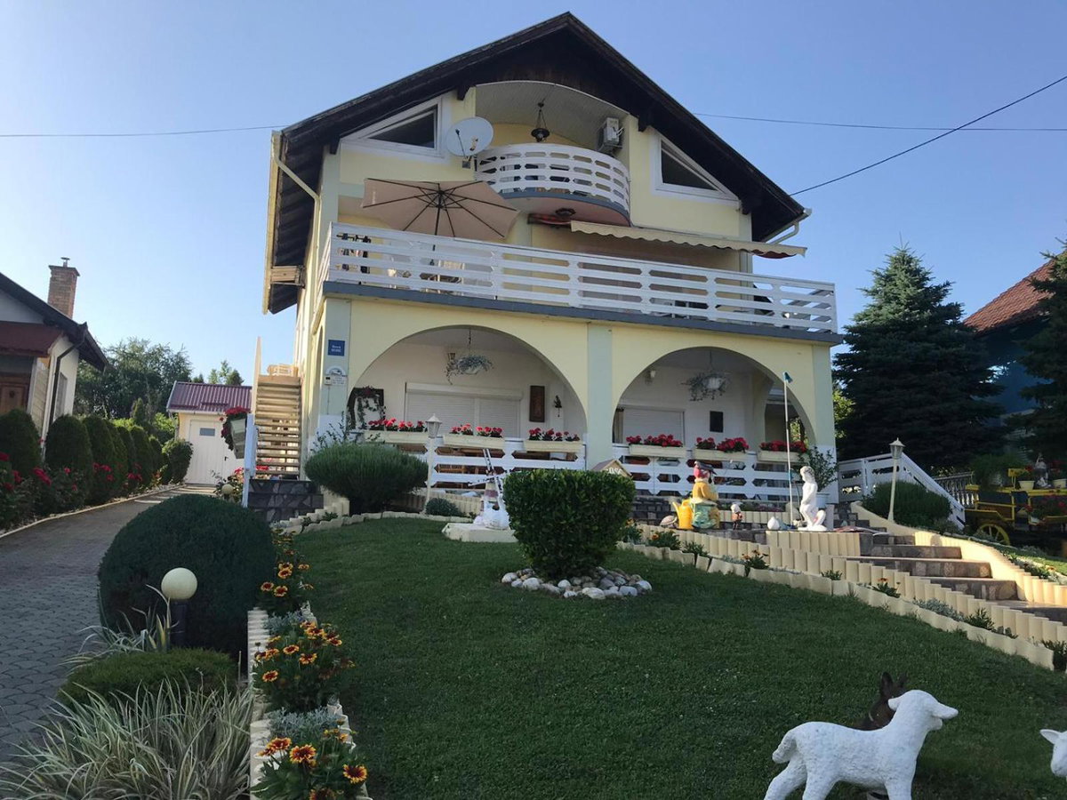 Sobe Opačak, Croatia