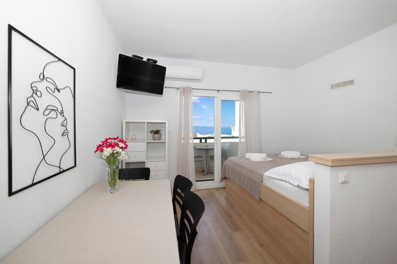 Vidoš apartments, Makarska, Croatia