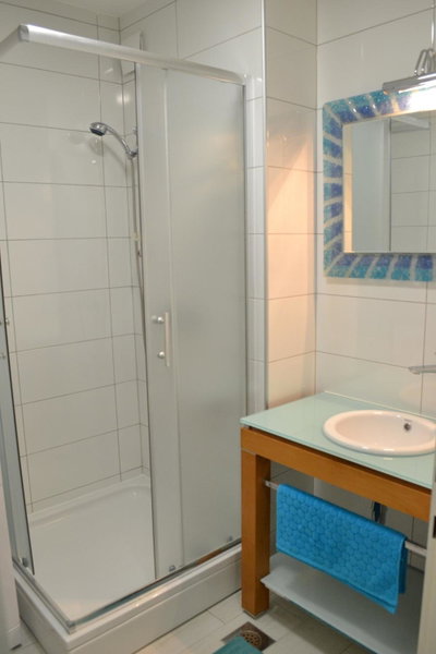 Fly Inn, Velika Gorica, Croatia
