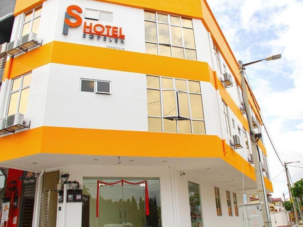 Hotel · Sg Pelek Hotel, Sungai Pelik