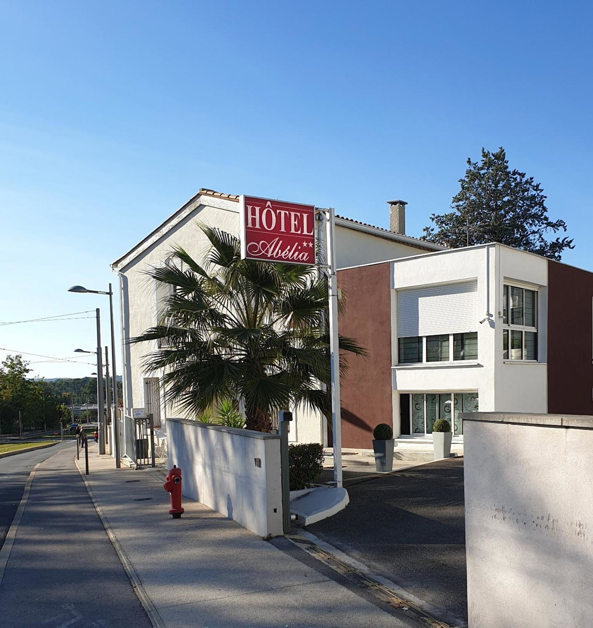 Hotel Abelia, Francia
