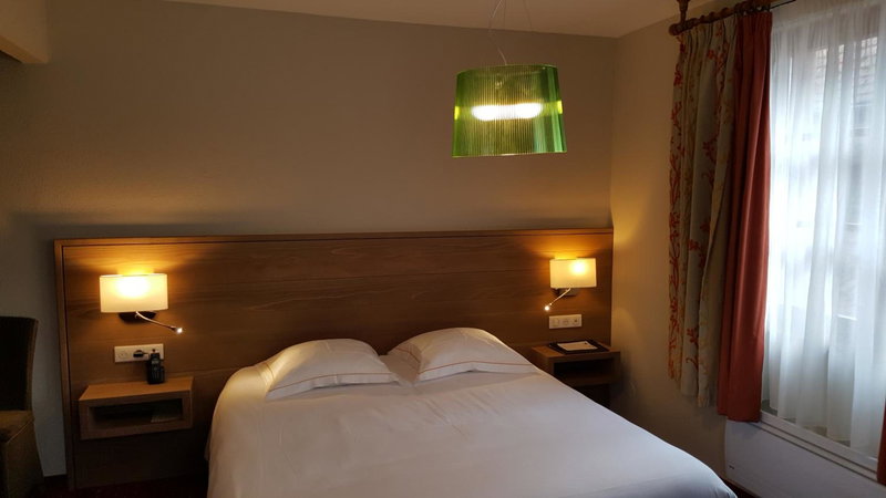 Hôtel Winzenberg bed and breakfast, Blienschwiller, France
