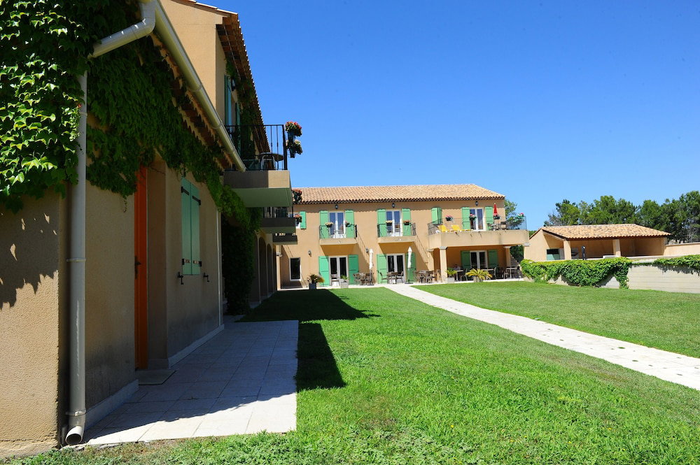 Hotel · Hôtel Terriciaë aux portes de Maussane les Alpilles, Mouries