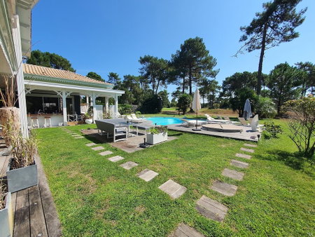 Villa Bora Bora, Gujan-Mestras, France