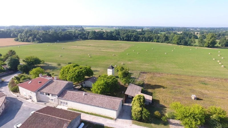 Château Pierre de Montignac, Civrac-en-Medoc, France