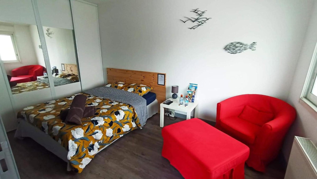 LauRina - Chambre, SDB, terrasse, arrivée autonome, France