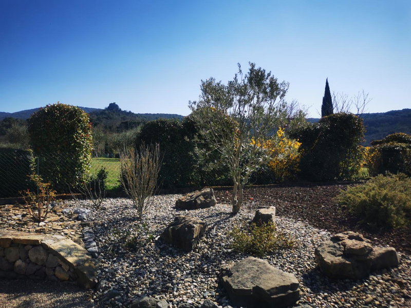 Villa Font Vive - Chambres d'hôtes éco-responsables - Cuisine partagée et calme absolu !, Grospierres, France