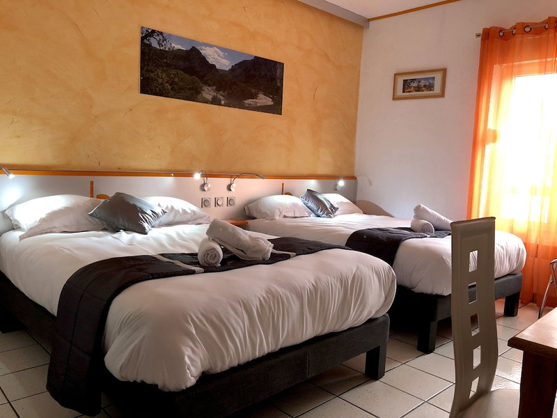 Logis Hotel Bellevue, Saint-Martin-d'Ardèche, France