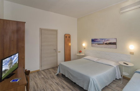 Hotel Cecile, Pisa, Italy