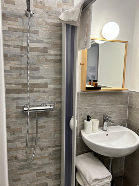 Hotel Cecile, Pisa, Italy