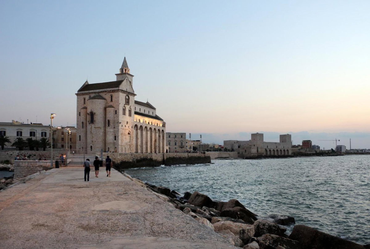 Hotel · I Colori della Puglia Rooms, Trani
