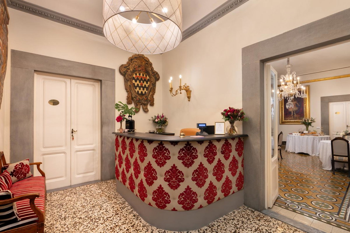 Hotel · Piazza Pitti Palace - Residenza d'Epoca, Florence