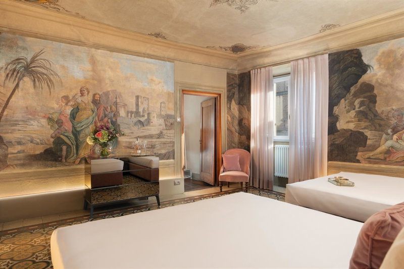Piazza Pitti Palace - Residenza d'Epoca, Florence, Italy