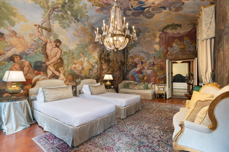 Piazza Pitti Palace - Residenza d'Epoca, Florence, Italy