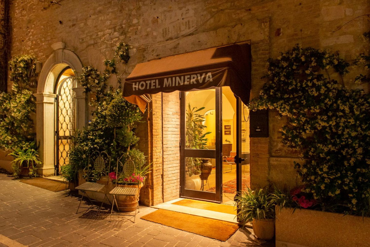Hotel Minerva, Italy