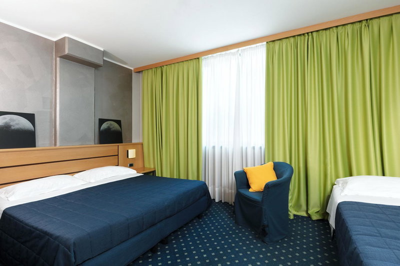 Garda Hotel, Montichiari, Italy