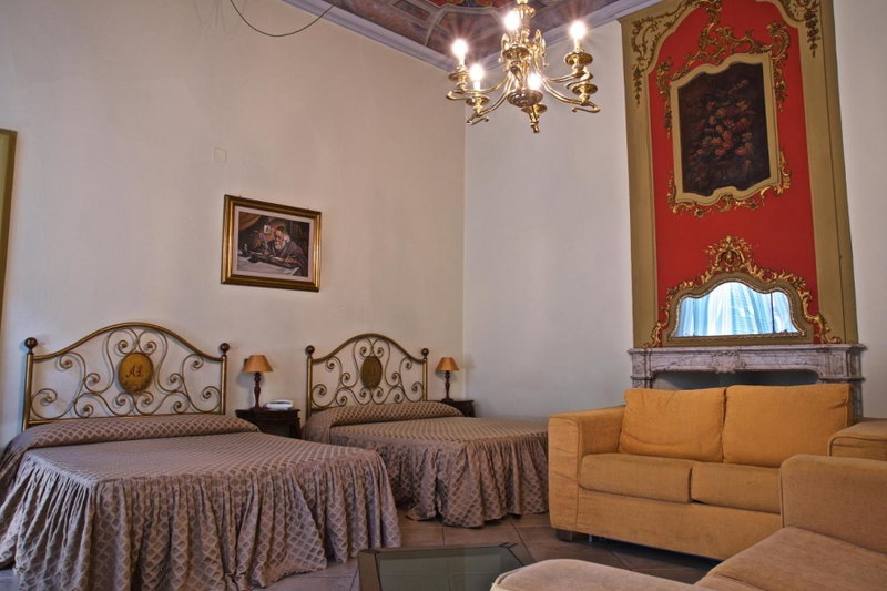 Hotel La Luna, Lucca, Italy