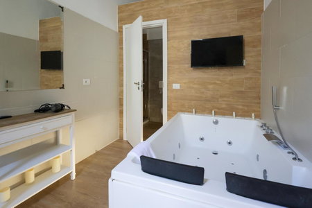 Boutique Toledo, Naples, Italy