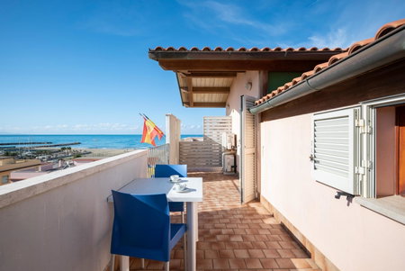 Lola Piccolo Hotel e Appartamenti, Marina di Grosseto, Italy