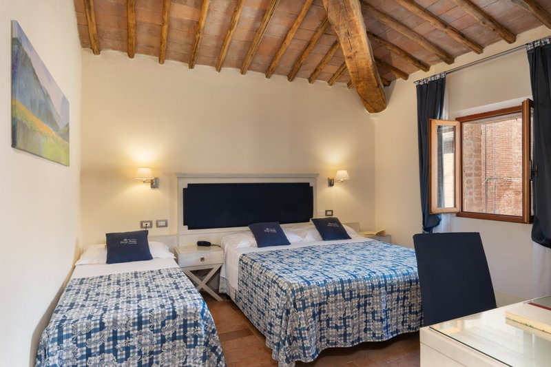 Hotel Ristorante Borgo Antico, Monteroni dʼArbia, Italy