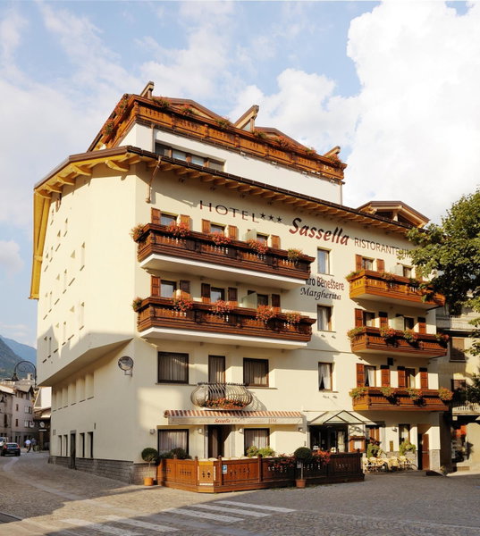 Hotel Sassella, Grosio, Italy