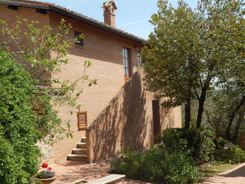Fullino Nero Rta - Residenza Turistico Alberghiera, Siena, Italy