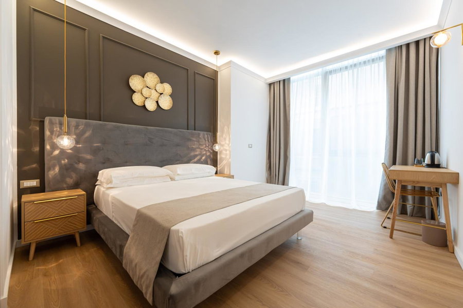 Toledo Relais Suites, Naples, Italy
