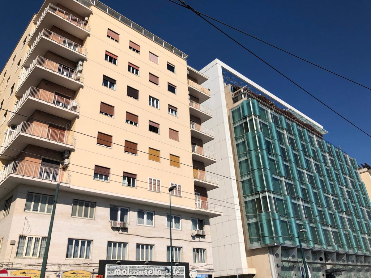 Hall inn B&B in Naples, Italy