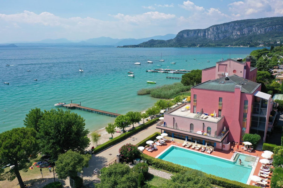 Hotel Sportsman, Italy