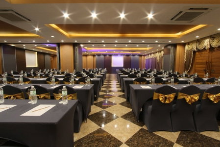 The Leisure Hotel, Bang Sao Thong, Thailand