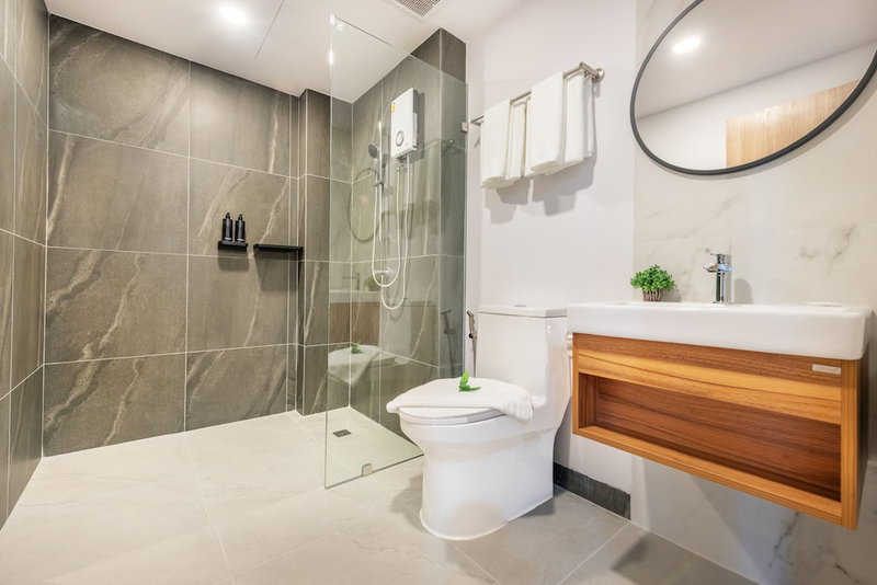 PLAAI Plus Hotel Bowin, Pluak Daeng, Thailand