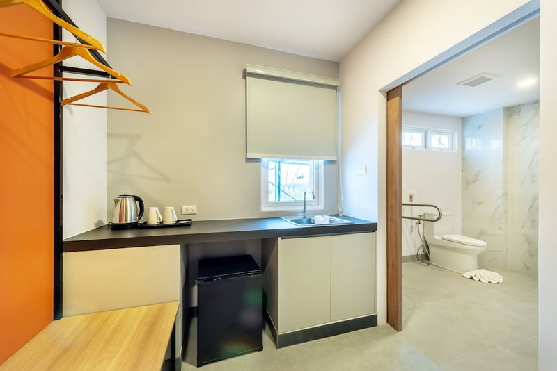 PLAAI Plus Hotel Bowin, Pluak Daeng, Thailand